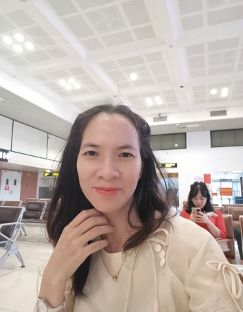 SRA. DUNG - CONTADORA