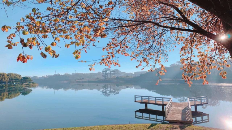 lago de Ho Xuan Huong